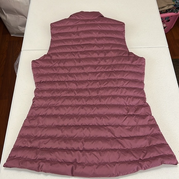 Lululemon Sz 4 Pack it Down Vest Plumful Purple Gray Goose Down Packable - Picture 10 of 10